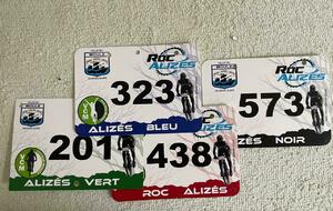 Retrait des plaques et bracelets